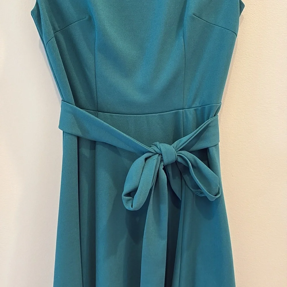 Elegant Teal Cap Sleeve Dress - Picture 5 of 15